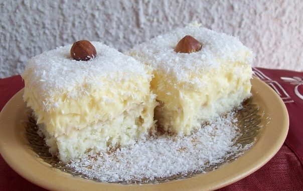 “Raffaello” kūka. Maigs un garšīgs deserts, kam jūs vienkārši nevarēsiet pretoties