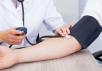 Augsts asinsspiediens un trokšņi galvā: kā atgūt asinsvadu elastību bez tablešu palīdzības