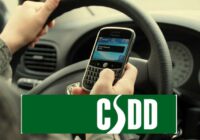 CSDD vadītājs rosina automātiski atslēgt mobilo telefonu autovadītājiem, kuri ir pie stūres
