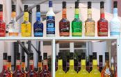 Budžeta komisija: steidzamības kārtā plānots samazināt akcīzi stiprajam alkoholam Budžeta komisija: steidzamības kārtā plānots samazināt akcīzi stiprajam alkoholam